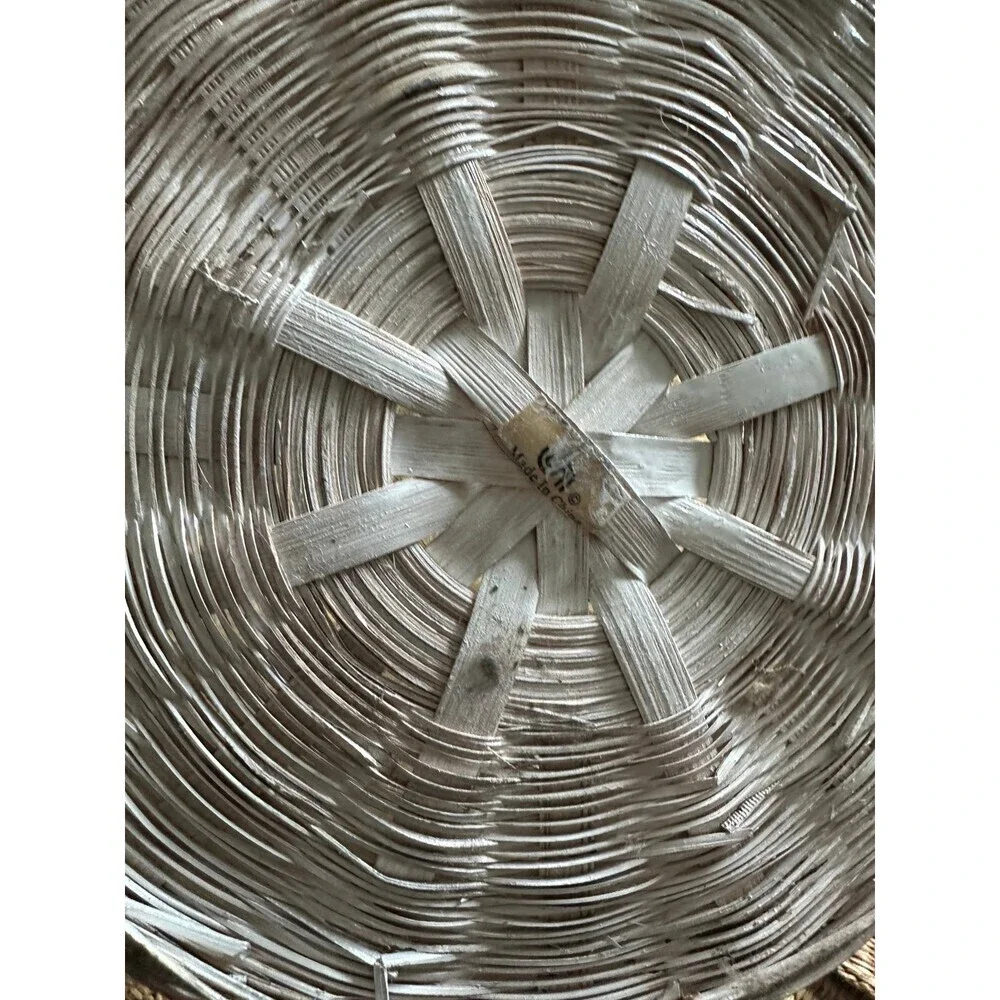 9” diameter circle wicker decorative basket